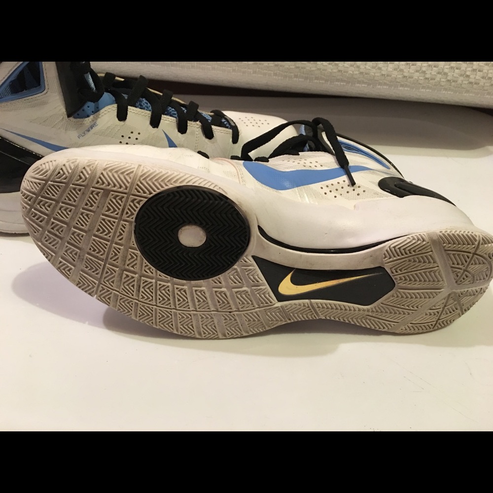 Nike ID Hyperdunk - Picture 4 of 6
